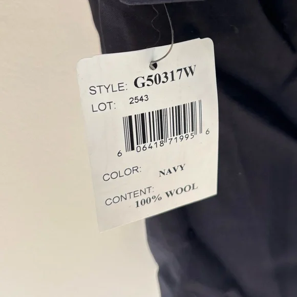 Oscar by Oscar De La Renta navy blue wool and leather trim pant suit 18W read - Picture 6 of 14